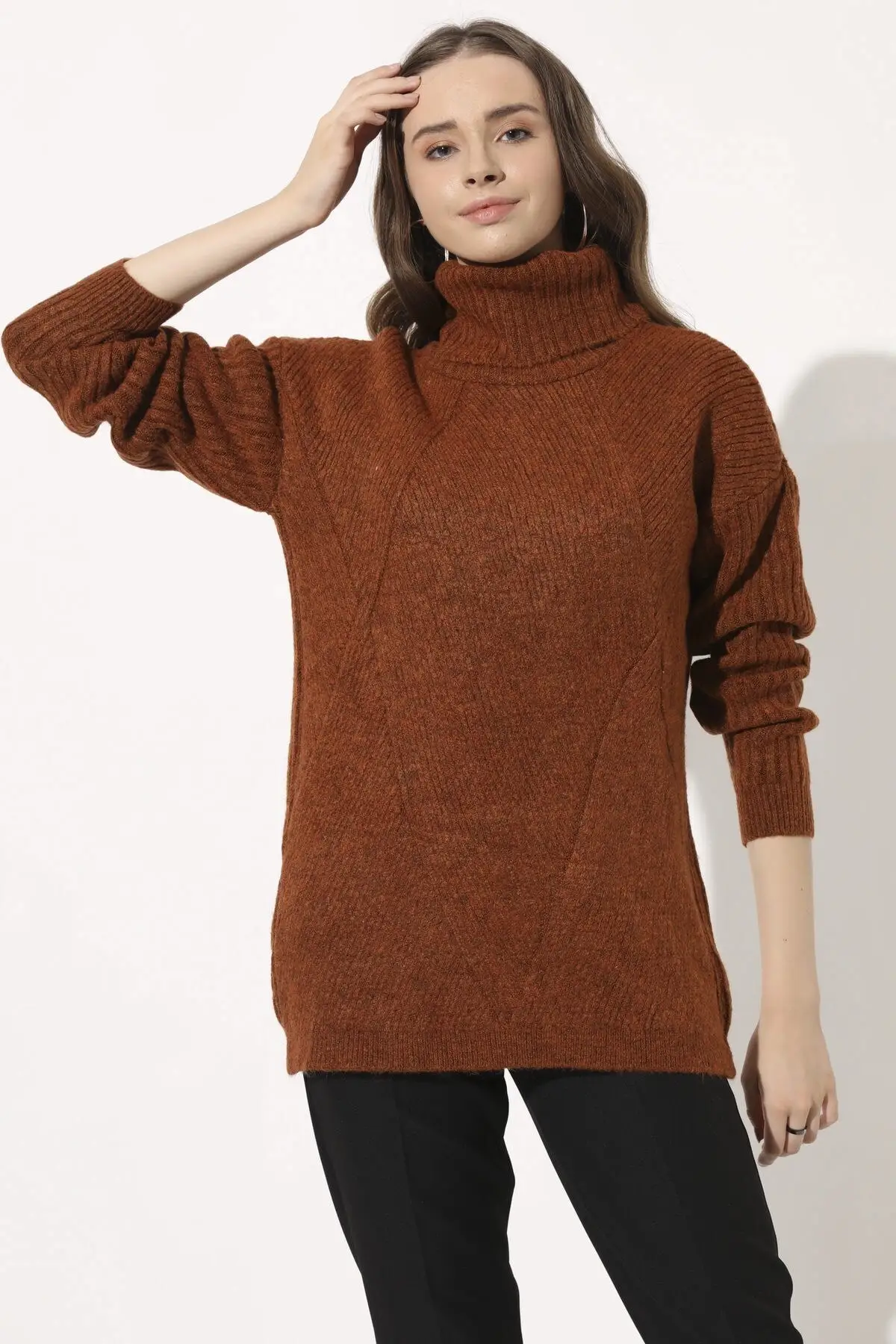 Sweter Turtleneck Longgar Musim Dingin Pakaian Kasual Satu Ukuran Menjaga Hangat Sweter Wol dan Katun Campuran