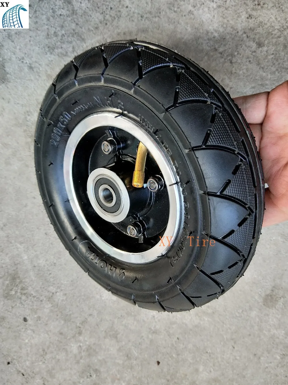 Electric Scooter Tyre with Wheel Hub 8\