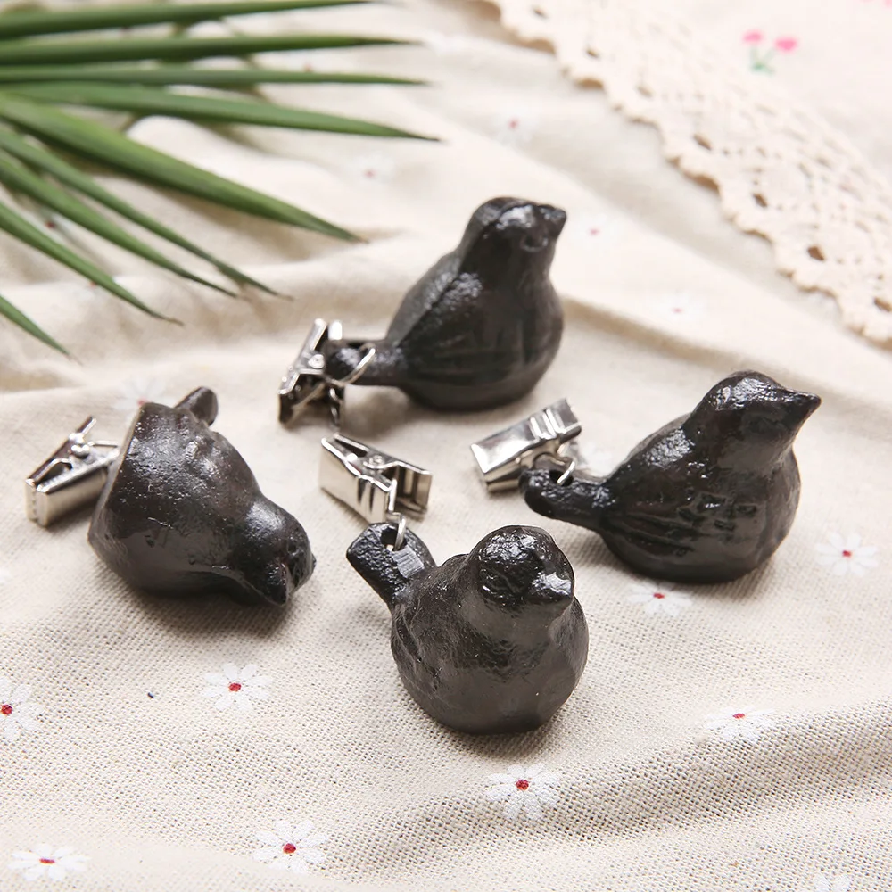 

Cast Iron Bird Tablecloth Weight Green Black White Handmade Countryside Small Cute Animal Staues For Picnics Wedding Party Gifts