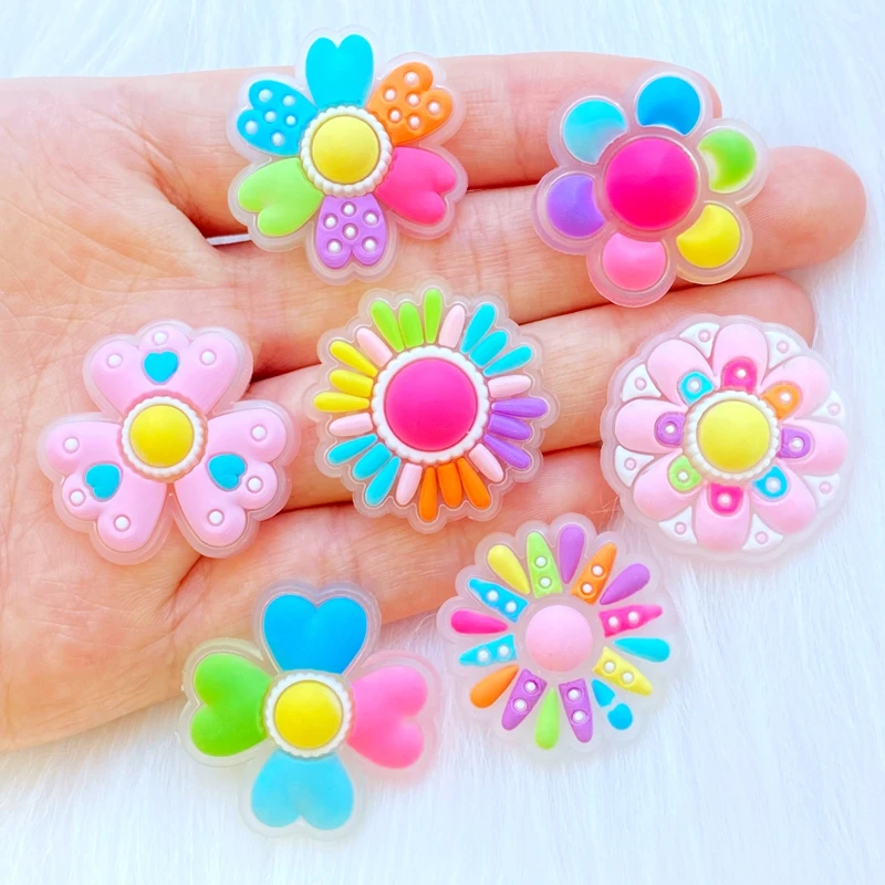 20pcs New Pattern Cute Cartoon Flower Series PVC Flexible Glue Flat Back DIY Scrapbook Embellishment Phone Craft Decoration