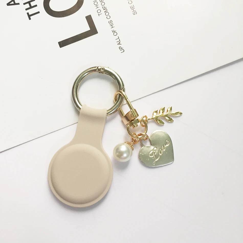 For AirTag Case Luxury Cute Pearl Key Chain Silicone Cover for Air Tags Protector Cover Air Tag Anti-lost Protection cover