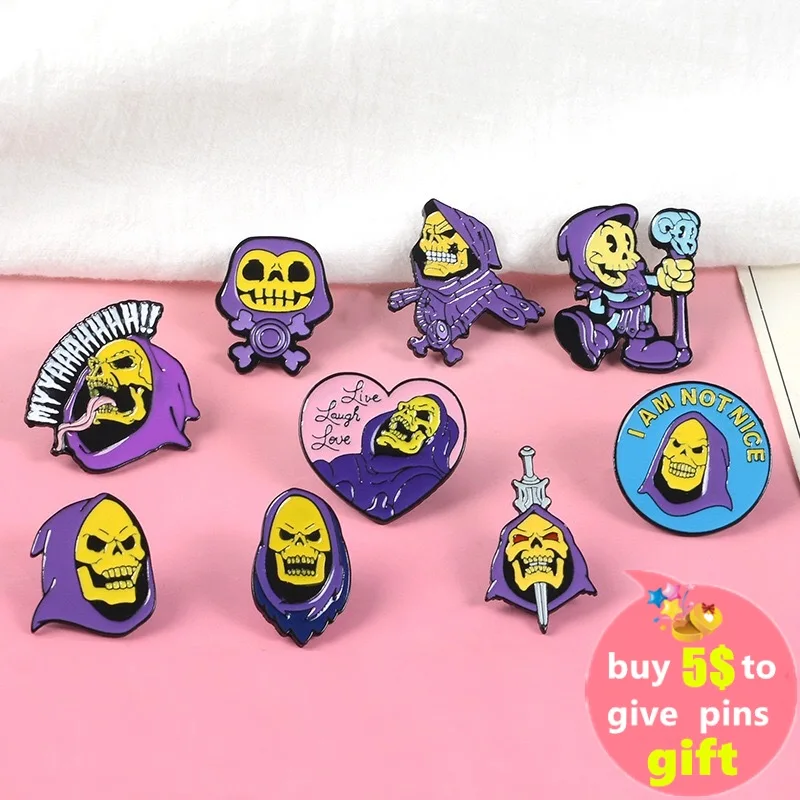 Custom Skeletor Hood Enamel Pins Master Universe Badge Brooch Bag Clothes Lapel Classic Cartoon Jewelry Halloween Gift Wholesale