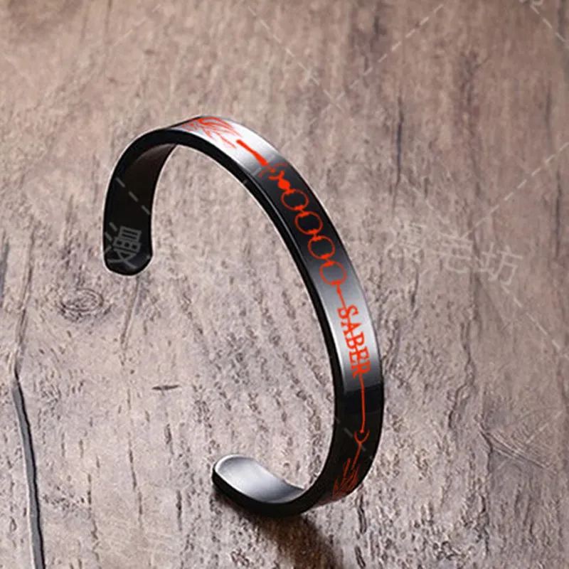 Juego de Anime Fate/stay night pulsera de acero inoxidable Fate/Zero Fate/Grand Order pulsera Nero Saber Cosplay pulsera negra regalos