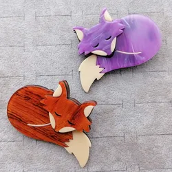 Vintage Acrylic Fox Brooches For Women Animals Pins Foxes Handmade Resin Brooch Corsage Badge Backpack Shirt Jewelry Gifts