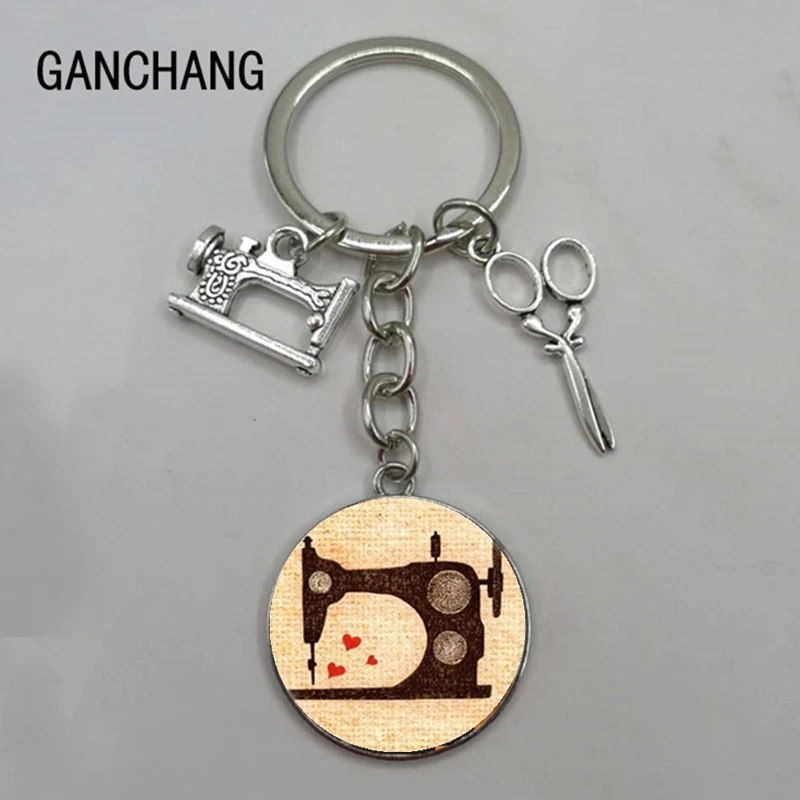 2019/2020 Hot Sale Vintage Sewing Jewelry Seamstress Art Pendant Glass Keychain Sewing Machine Keychain