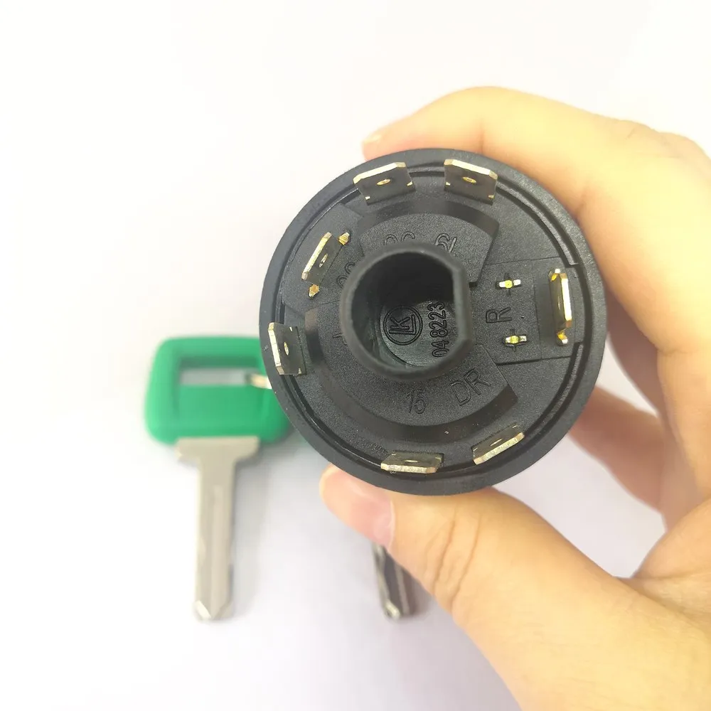 IGNITION SWITCH 15082295  11039220  11039211  11007281 For VOLVO  TRUCK LOADER KEY SWITCH GREEN LASER A20C A30C A25D A30D