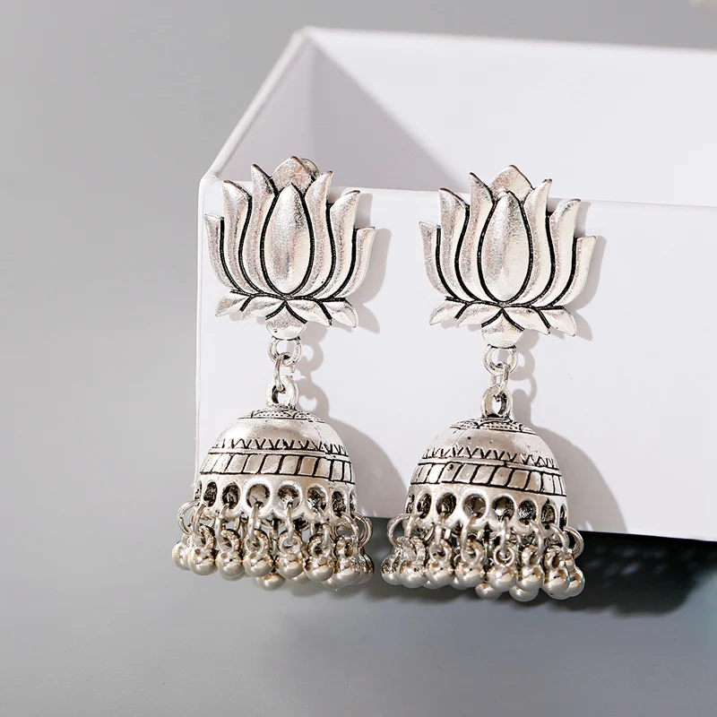 Ethnic Indian Lotus Flower Jhumka Earrings Women Vintage Silver Plated Carved Flowers Tassel Drop Earrings Fashion Party Jewelry