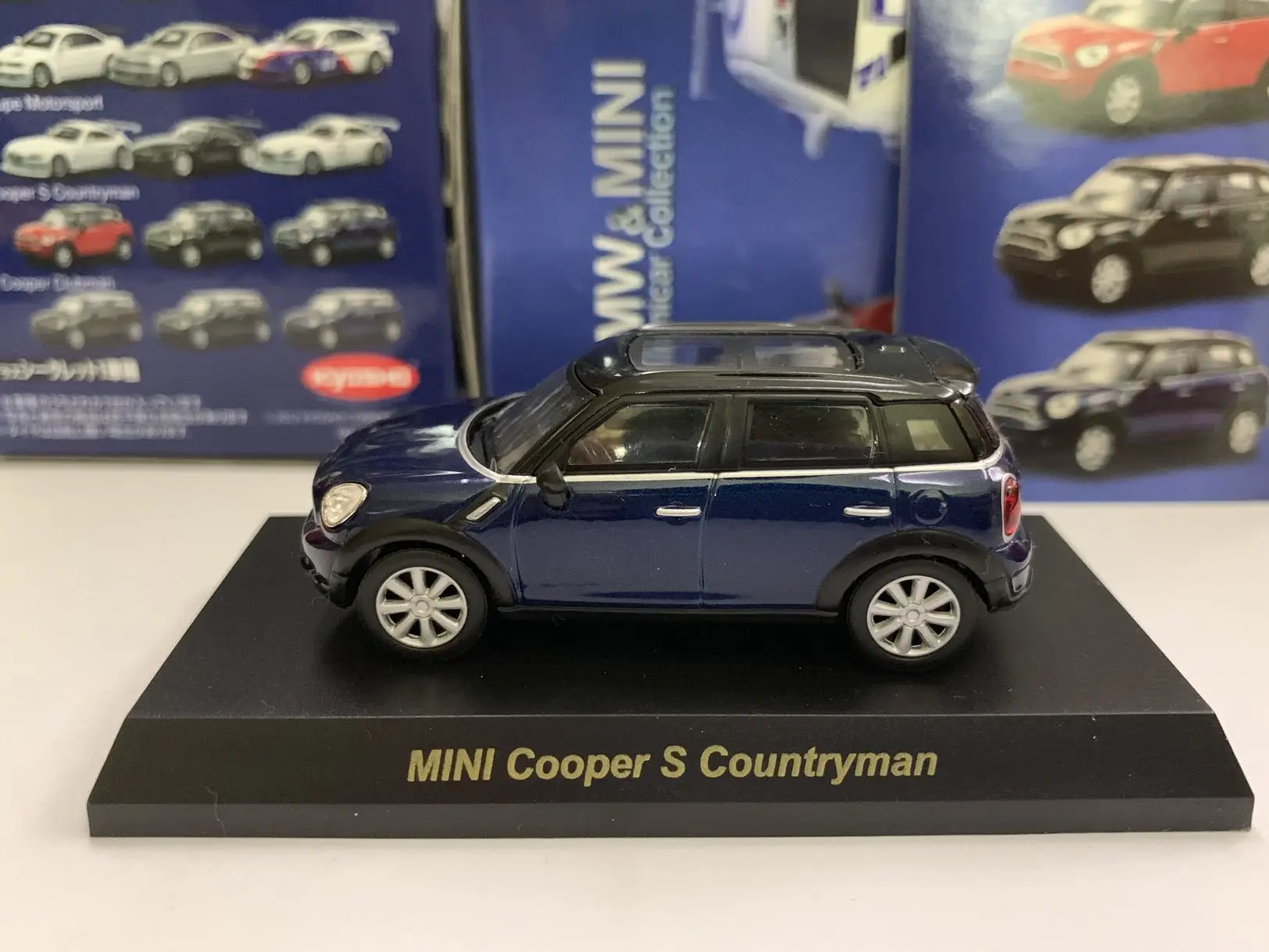 KYOSHO 1/64 Mini Cooper S Countryman Collect die casting alloy trolley model