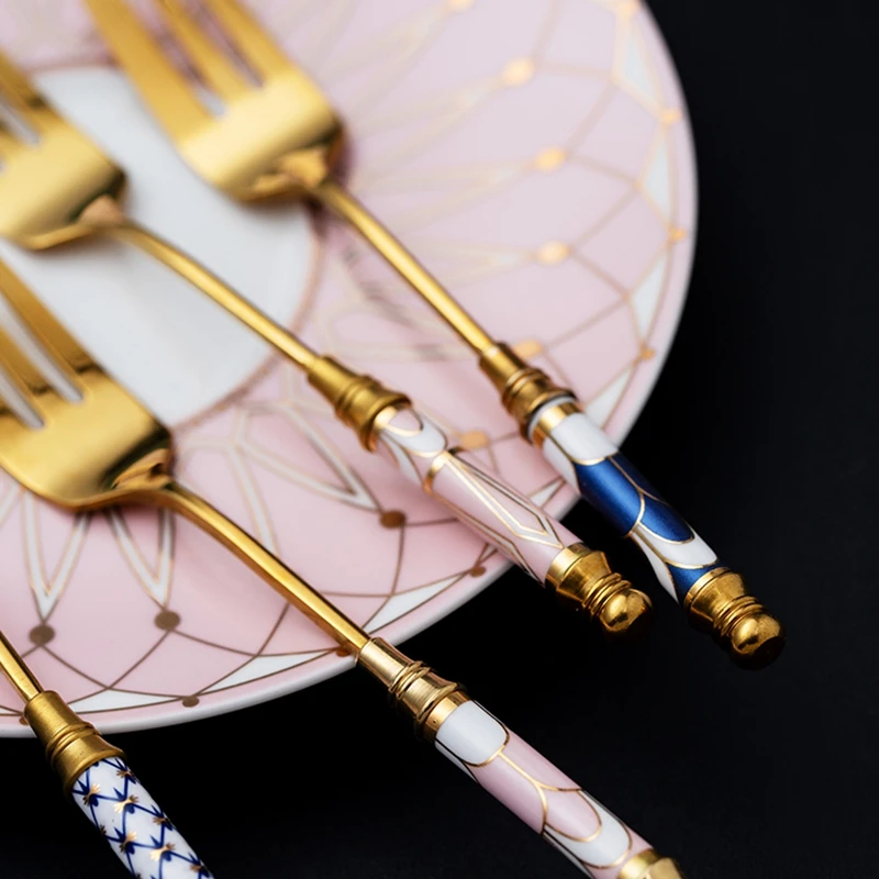 1Pc Chic Stainless Steel Fruit Fork Golden Ceramic Handle Dessert Cake Forks Vintage Cultery Dinner Service Dinnerware Tableware