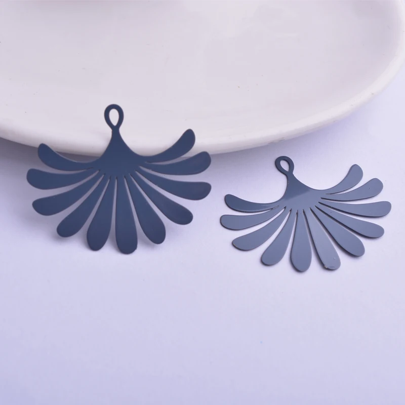 30 Stück AB5854 29*35mm Filigran-Anhänger in Roségoldfarbe, kreativ bunte cremefarbene Anhänger für DIY-Ohrringe – Detail 5