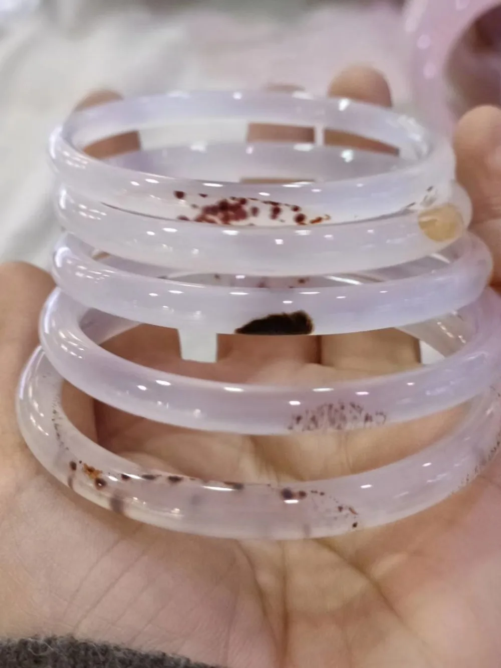 natural cuff white ice Ocean Chalcedony round BEAUTIFUL sweet women lady charm bangle bracelet luck Bangles Lady Party Gift