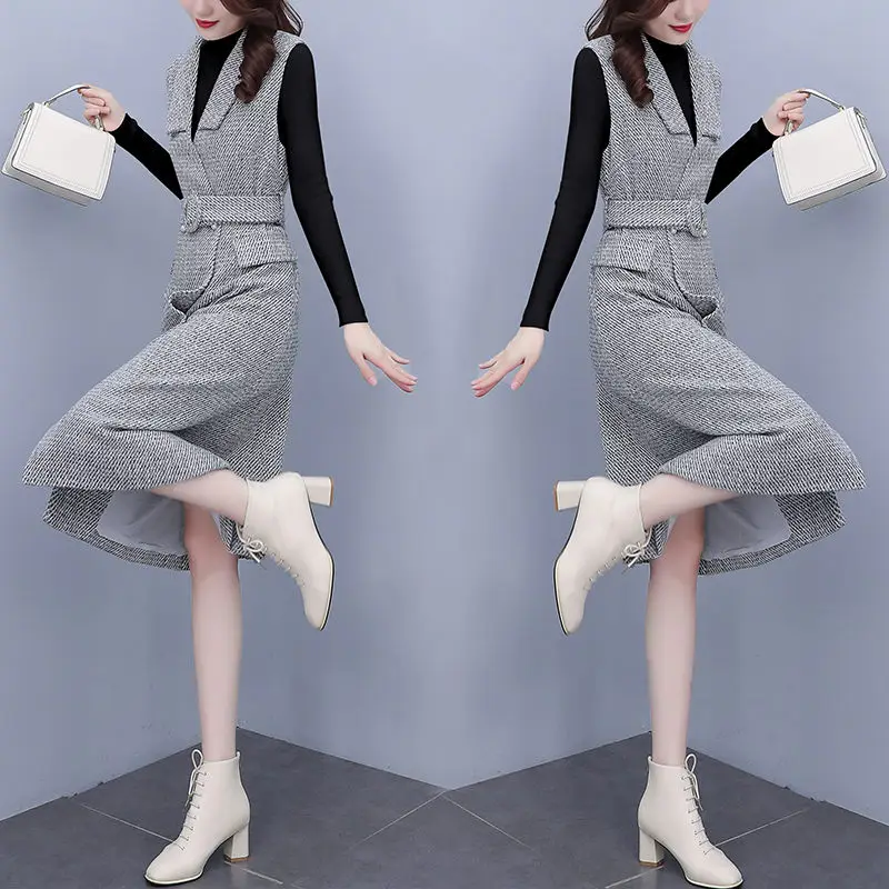 Temperament Slim Outfit 2021 Women\'s Commuter White Sweater + Gray Strap Dress Suit Autumn Winter Two Piece Set M1722