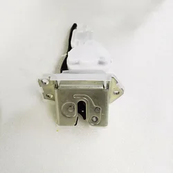 Original car parts Hengfei Tail door lock machine for Suzuki SX4 Swift rear door lock trunk lid lock block