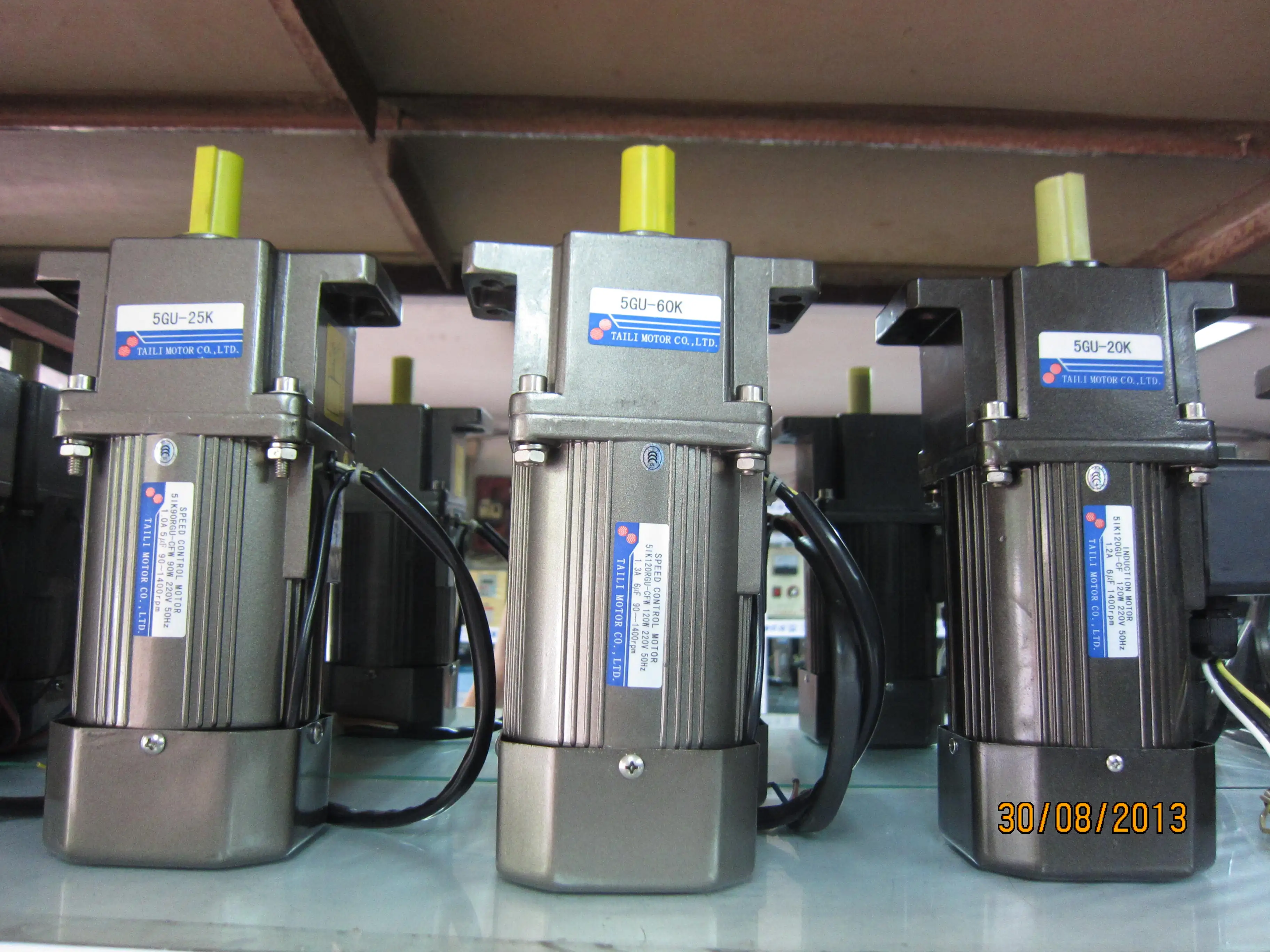 AC220V 120W 5IK120RGU-CFW motor 5IK120RGU-CF gear reducer motor