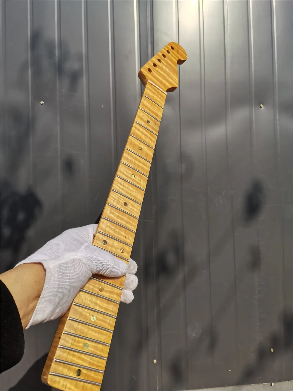 New yellow Electric guitar neck 21 fret 25.5\'\' maple made and maple Guitar Fretboard #46