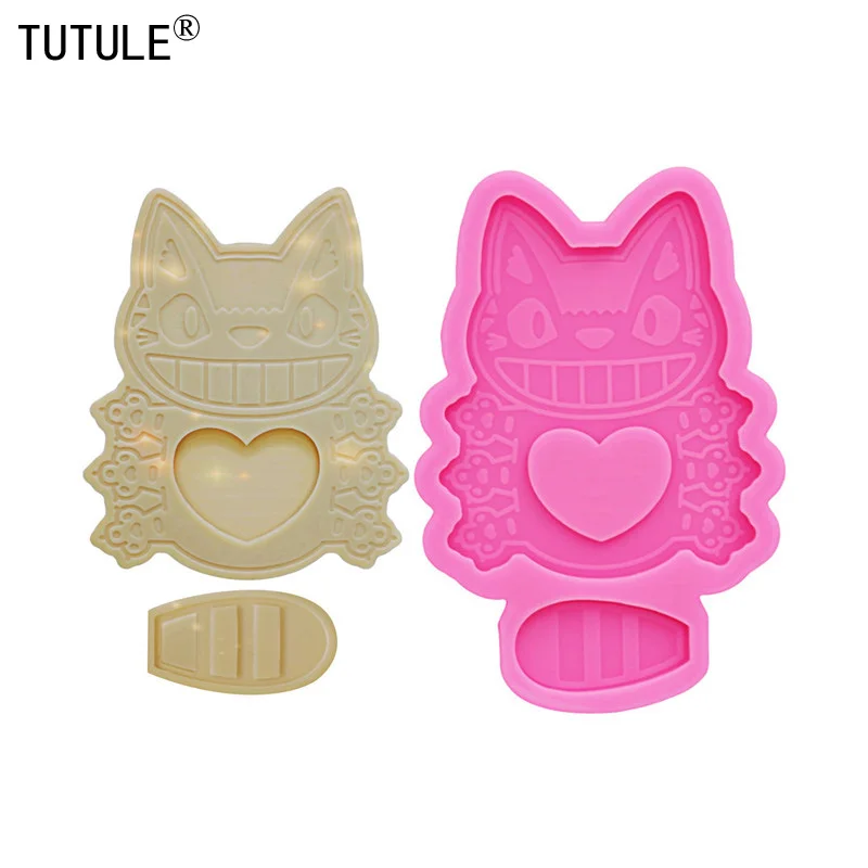 Mirror Cartoon cat pendant mold,Keychain Hand Made Flexible Silicone Rubber Epoxy Resin Polymer Clay Jewelry Fondant Cake Molds