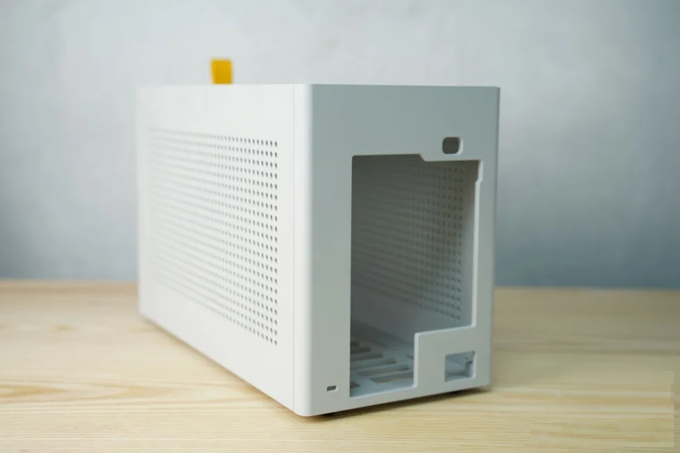 AKLLA ITX Mini Case A4 Pro Chassis / SFX Power Supply /240/280