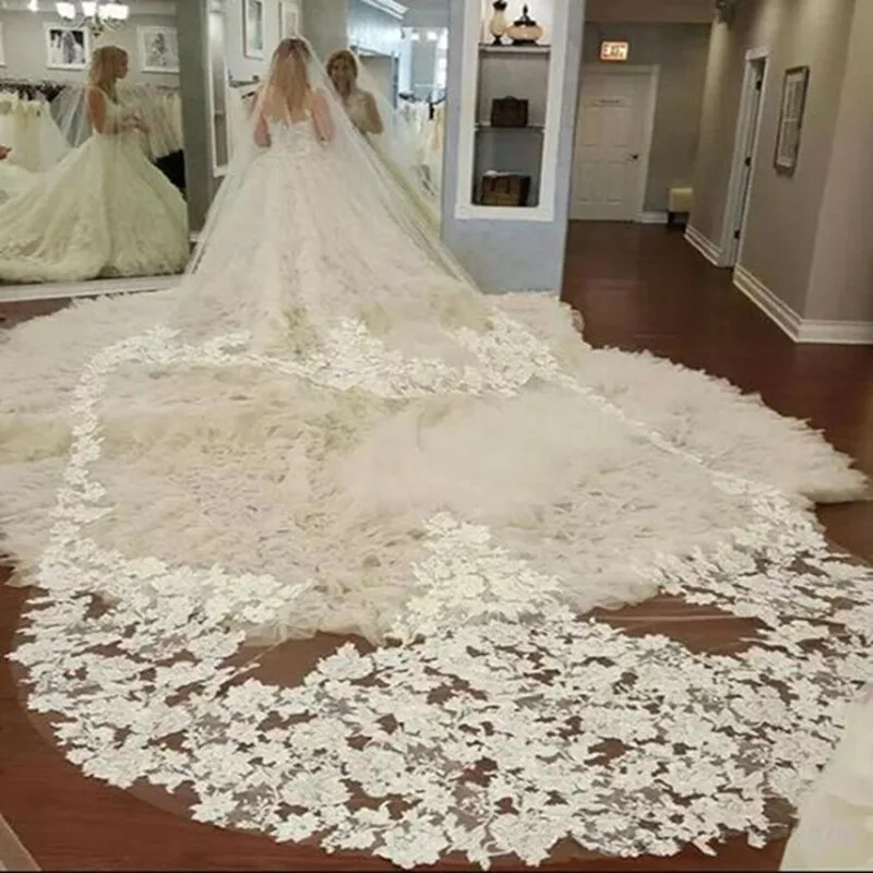 Immagine reale 3M 5M di lunghezza veli da sposa Appliques bordo in pizzo cattedrale bianco avorio pettine gratuito velo da sposa lungo su misura nuovo