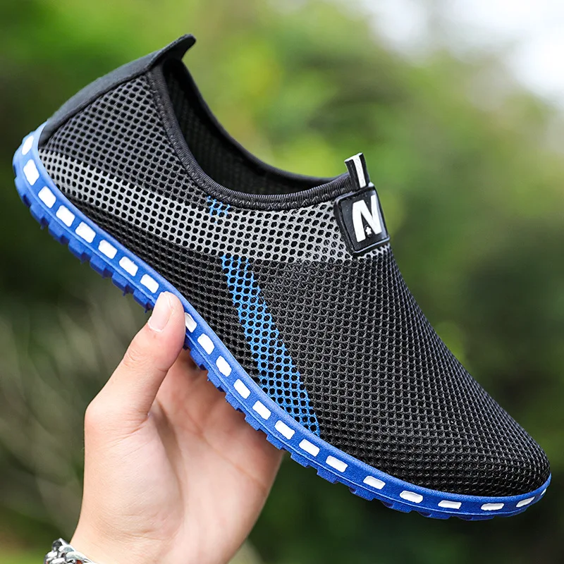 Summer Shoes Men Couple Casual Shoes Fashion Lightweight Breathable Walking Sneakers Slip-on Mens Mesh Flats Shoes Sneakers Men