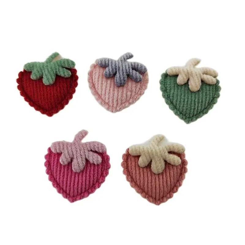 50 Stück/Lot 2,5*2,8CM Kleine Erdbeer-Applikationen zum Aufnähen für handgemachte Kleidung, Hüte, Nähzubehör, DIY Haarspangen-Zubehör, Patches – Detail 1