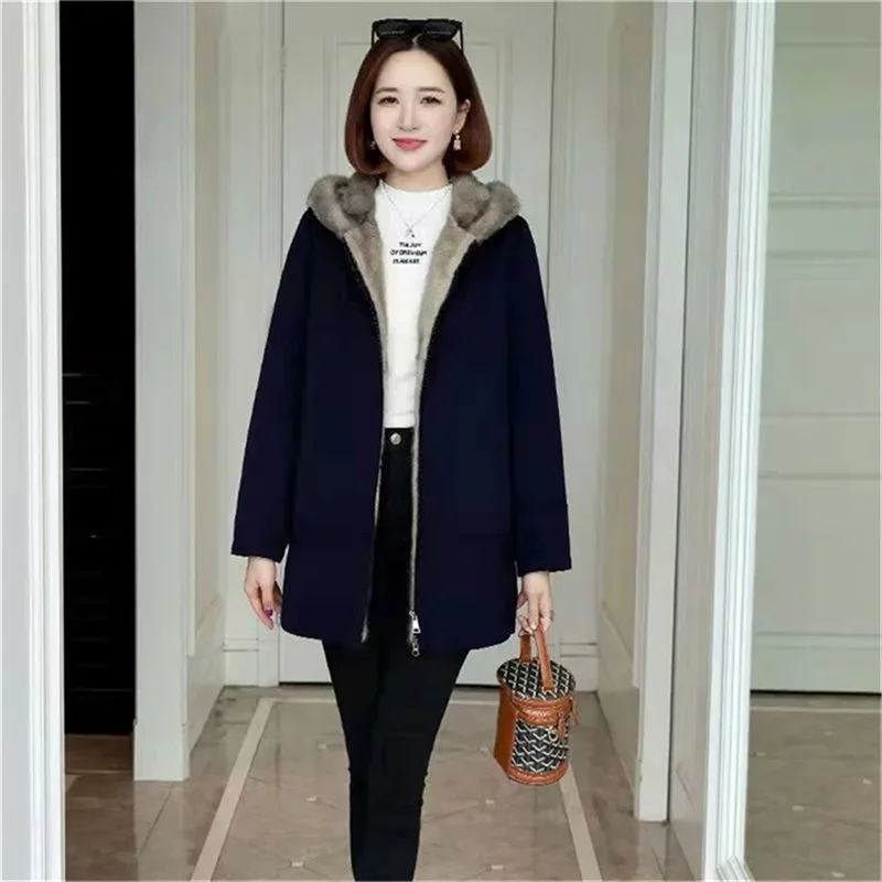 

2022 New Winter Faux Fur Coat Women's Mid-Length Jacket Mujer Korean The Trendy Imitation Mink Fur Liner Parka Hooded Female E1