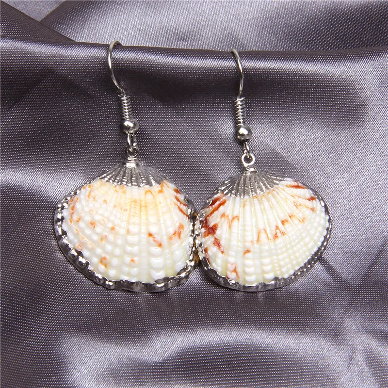 Natural Sea Shell Statement Conch Drop Earrings Beach Earrings Silver Color Hook Eardrops Women Cowrie Danglers Jewelry Gifts