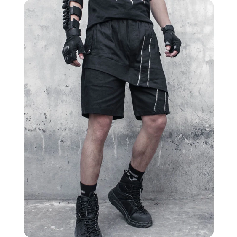 Department of European and American streets wind asymmetrical zipper stitching shorts