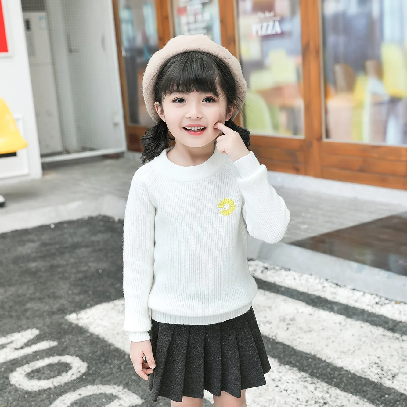 Children Flower Sweater Baby Girls Cardigan Candy Sweater Winter Autumn Cotton Kids knitting pullover Casual 3-8 Y Kids Clothing