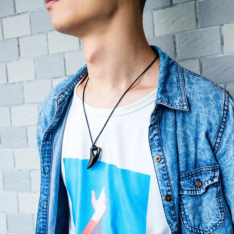 Fashion Black Stainless Steel Necklace Bull Horn Design Man Jewelry Punk Biker Men's Pendants Necklaces