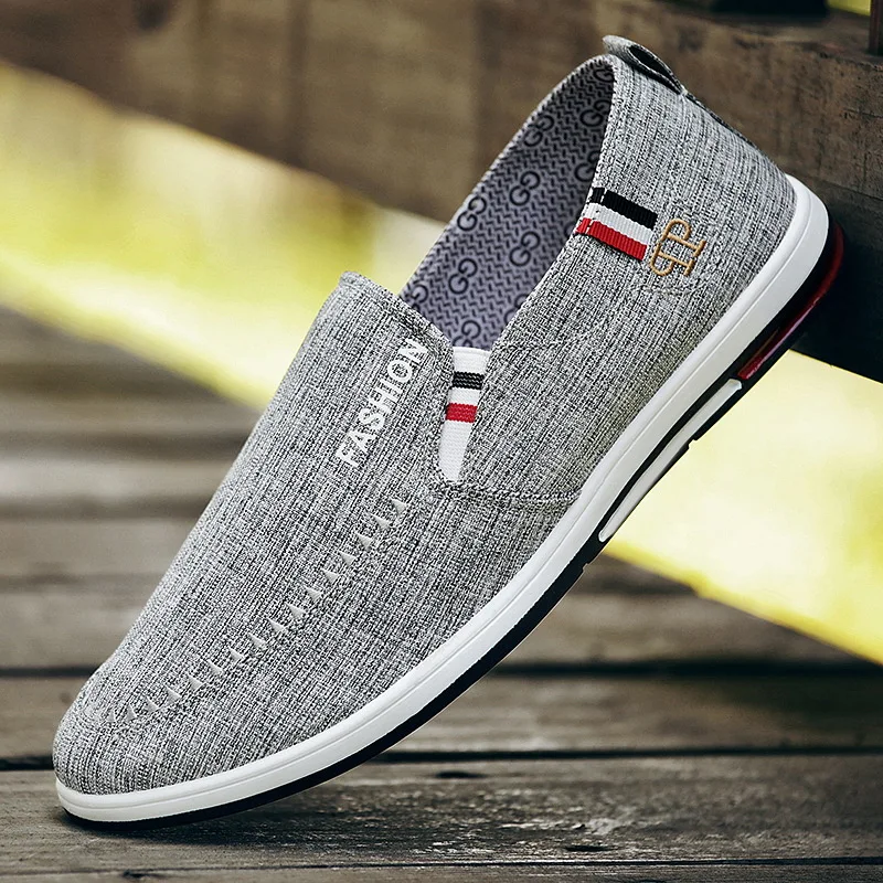 New Breathable Men Canvas Shoes  Sports Casual Fashion Comfortable Denim Shoes Men Sneakers Size 39-44