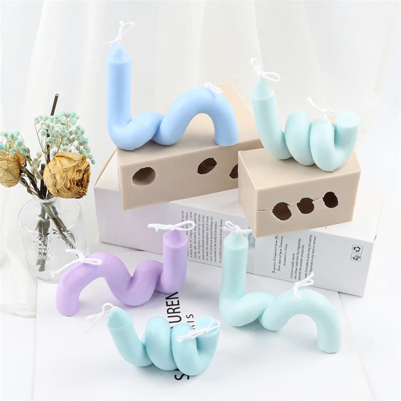 

DIY Abstract Shaped Rope Knot Candle Mold Art Craft Twist Tied Silicone Soap Resin Mould For Aesthetic Room Decor