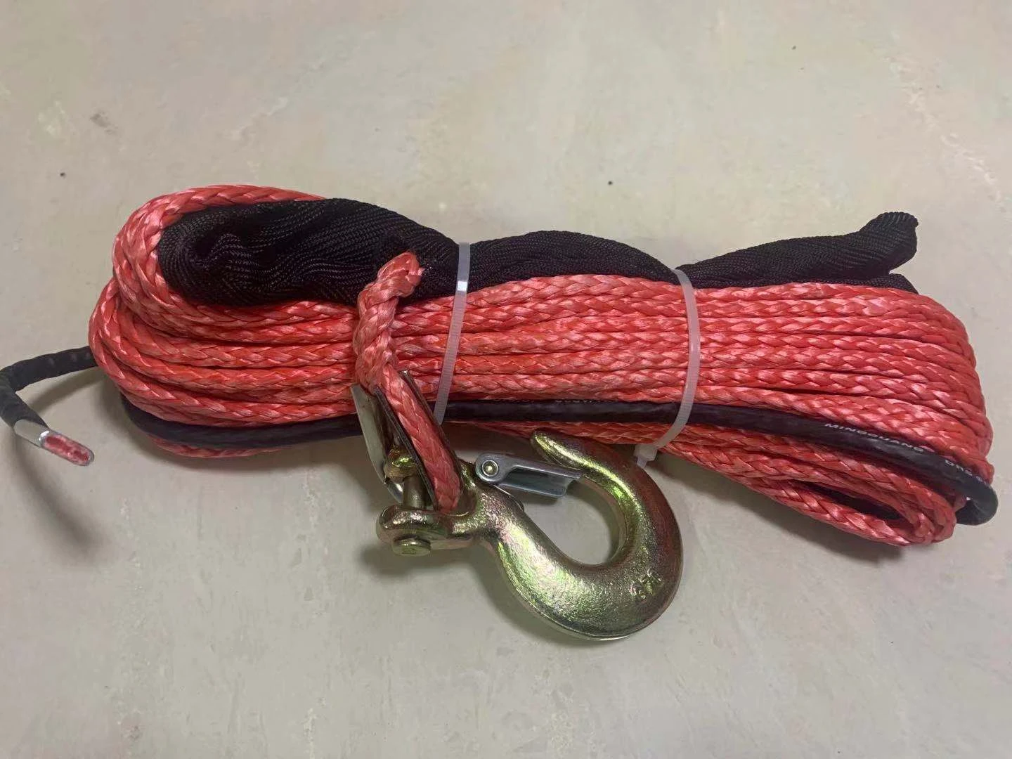 

High quality 6mm x 15m plasma cable synthetic winch with High quality hook line uhmwpe rope with sheath car accessories