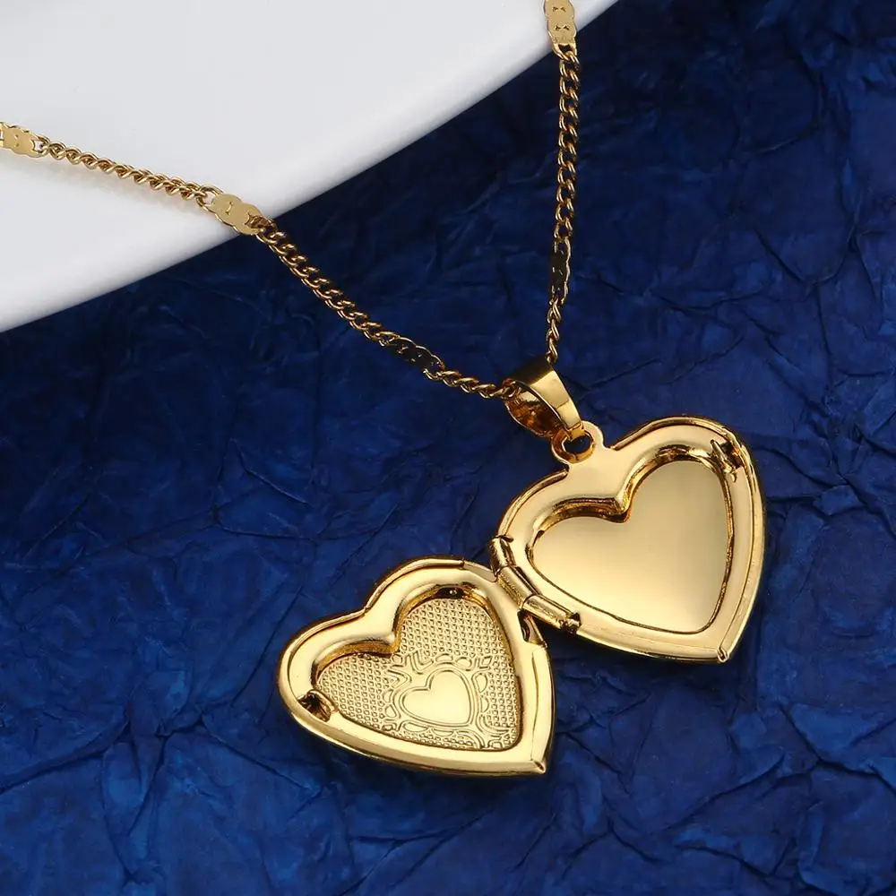 Trendy Gold Color Heart Locket Pendant Necklace with Engraved Cute Heart Chain Jewelry