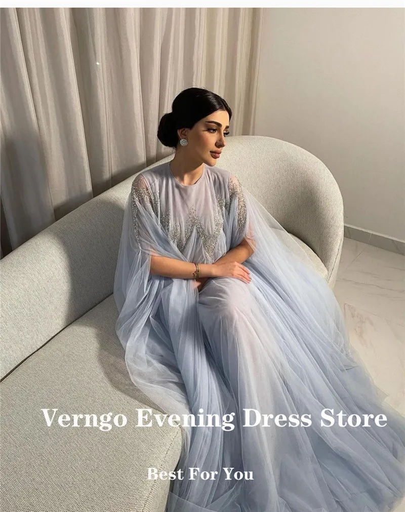 Verngo modesto luz azul tule vestidos de noite longo cabo brilhante contas de cristal o pescoço dubai saudita arabric feminino formal vestidos de baile