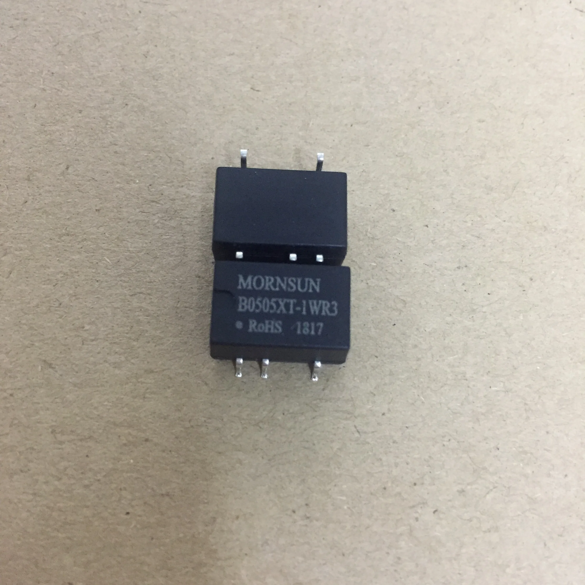 

B0505XT-1WR3 DC-DC Patch packaging Power module orginal