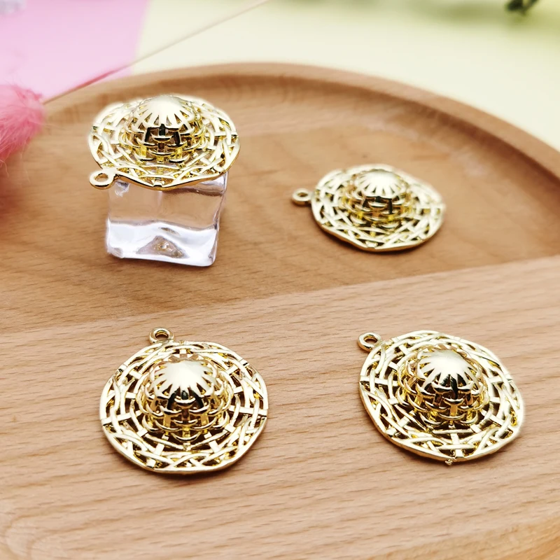 10pcs /lot Golden Plated Zinc Alloy Straw Hat Charms Earrings Pendants For DIY Womens Fashion Jewelry Making Accessories 25*29MM