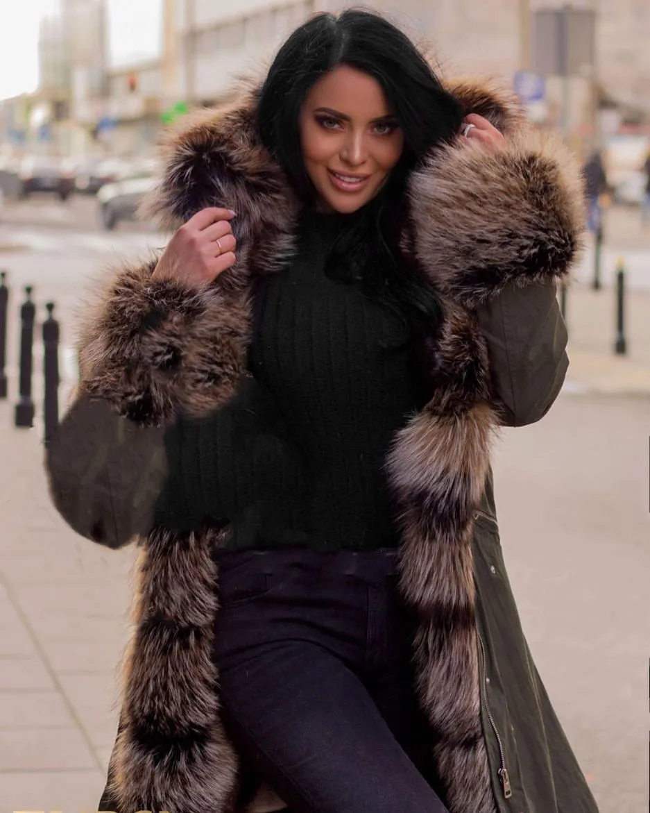 

MENINA BONITA Waterproof Winter Jacket Women Real Fur Coat Natural Real Raccoon Fur Collar Hooded Long Parka Big Fur Detachable