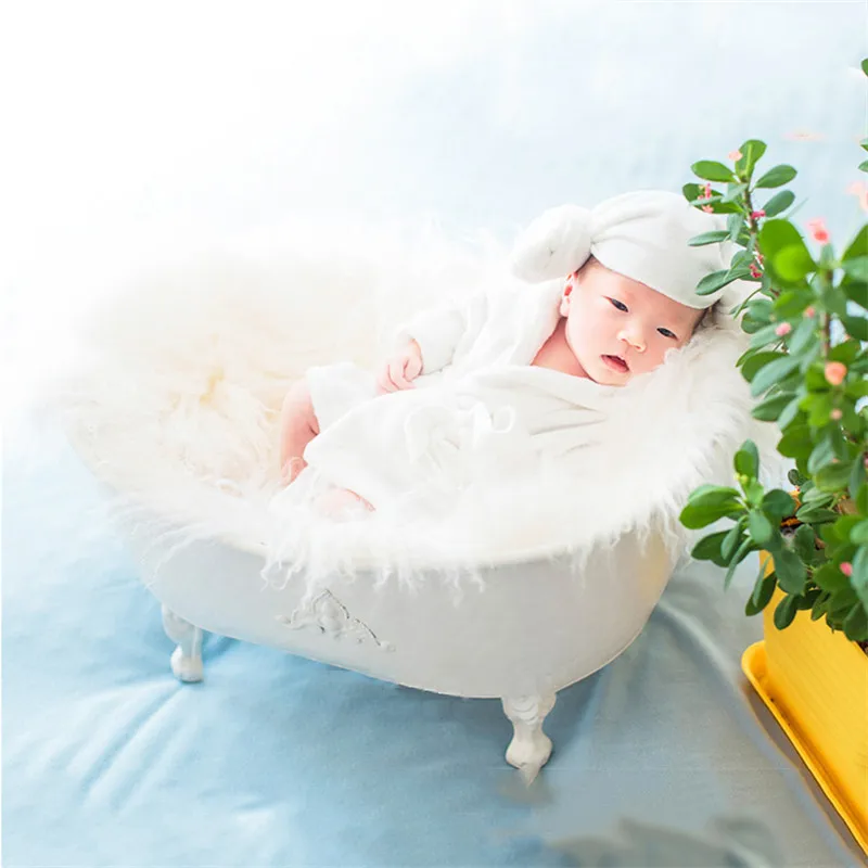 Baby Boy Props for Photography Iron Bathtub for Children with Bubble Cotton Photo Shoot for Kids Newborn Photography Props Bed