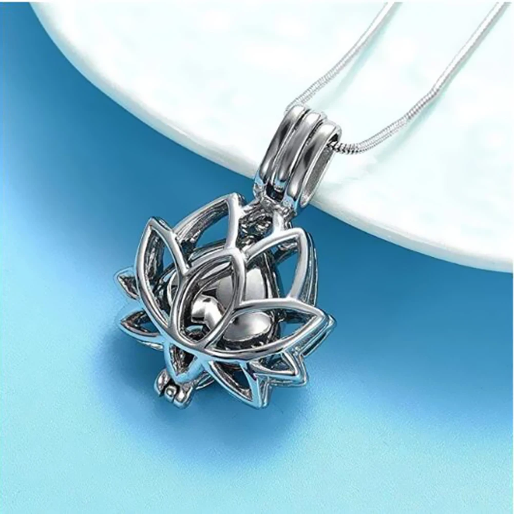 Stainless Steel Hollow Cremation Jewelry Ashes Urn Pendant Necklace Lotus Flower Shape Urn Cremation Jewelry for Ashes Dropship