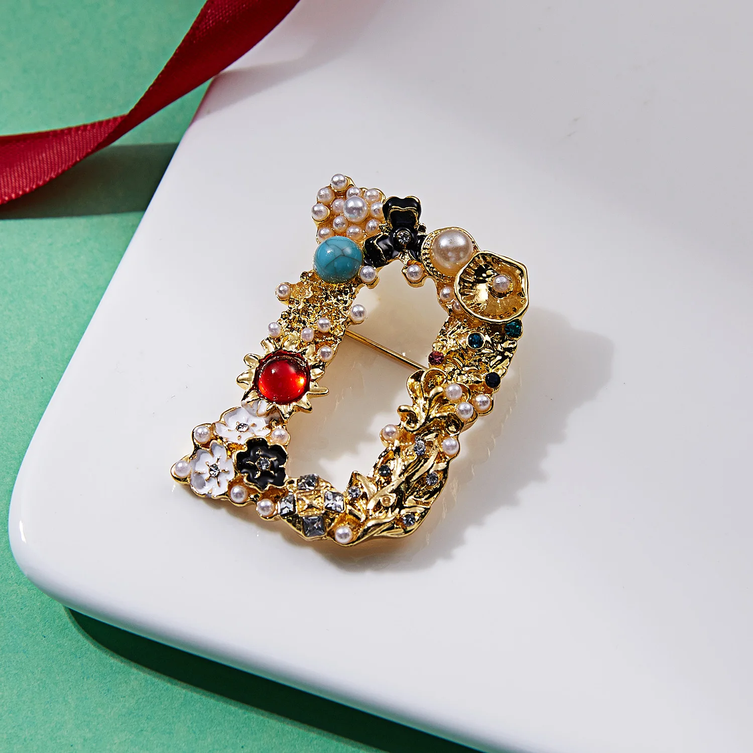 Rinhoo Vintage Strass Buchstabe A D G S M Emaille Imitation Perlen Broschen Frauen Barock Alphabet Initial Pins Hochzeit Schmuck – Detail 30