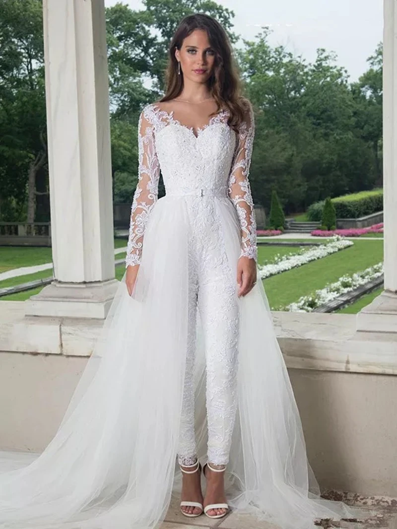 

Long Sleeves Boho Wedding Jumpsuit For Women Lace Appliques Illusion Back Sexy Long Outdoor Lace bridal gowns