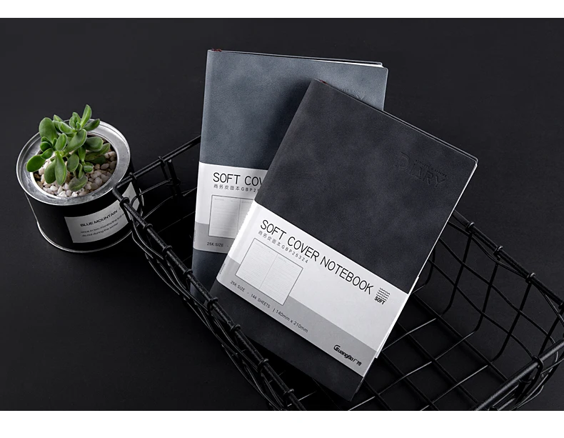

Guangbo Luxury Notebook Retro Stationery Office Work Record Daily Office 144 Page Thickened Schedule the Present Students Gift