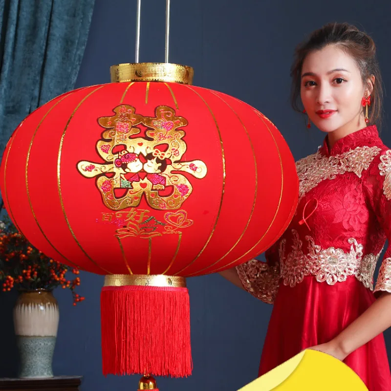 Chinese Style Lantern with Xi Character Ornaments  Wedding Room Palace Lamp Decorative Chandelier Wedding Supplies Lantern