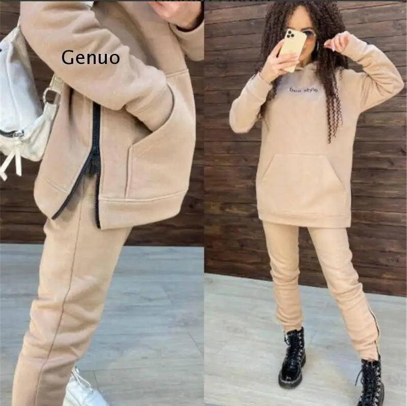 Winter Two Pieces Tracksuit Women\'s Warm Oversized Sweatshirt Hoodies Chandal Ropa De Mujer Sports Jogging Suits Female Sets