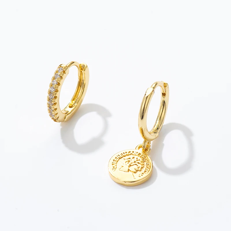 SIPENGJEL Fashion Inlaid Zircon Fine Coin Small Hoop Earrings Simple Korean Style Dainty Earrings For Women Jewelry 2021