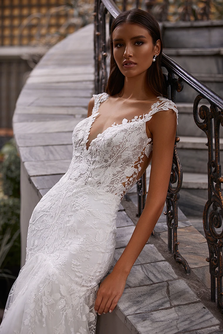 Robe de mariée sirène à manches cape avec des Appliques en dentelle, sur mesure, avec des boutons au dos, avec traîne, nouvelle collection 2021