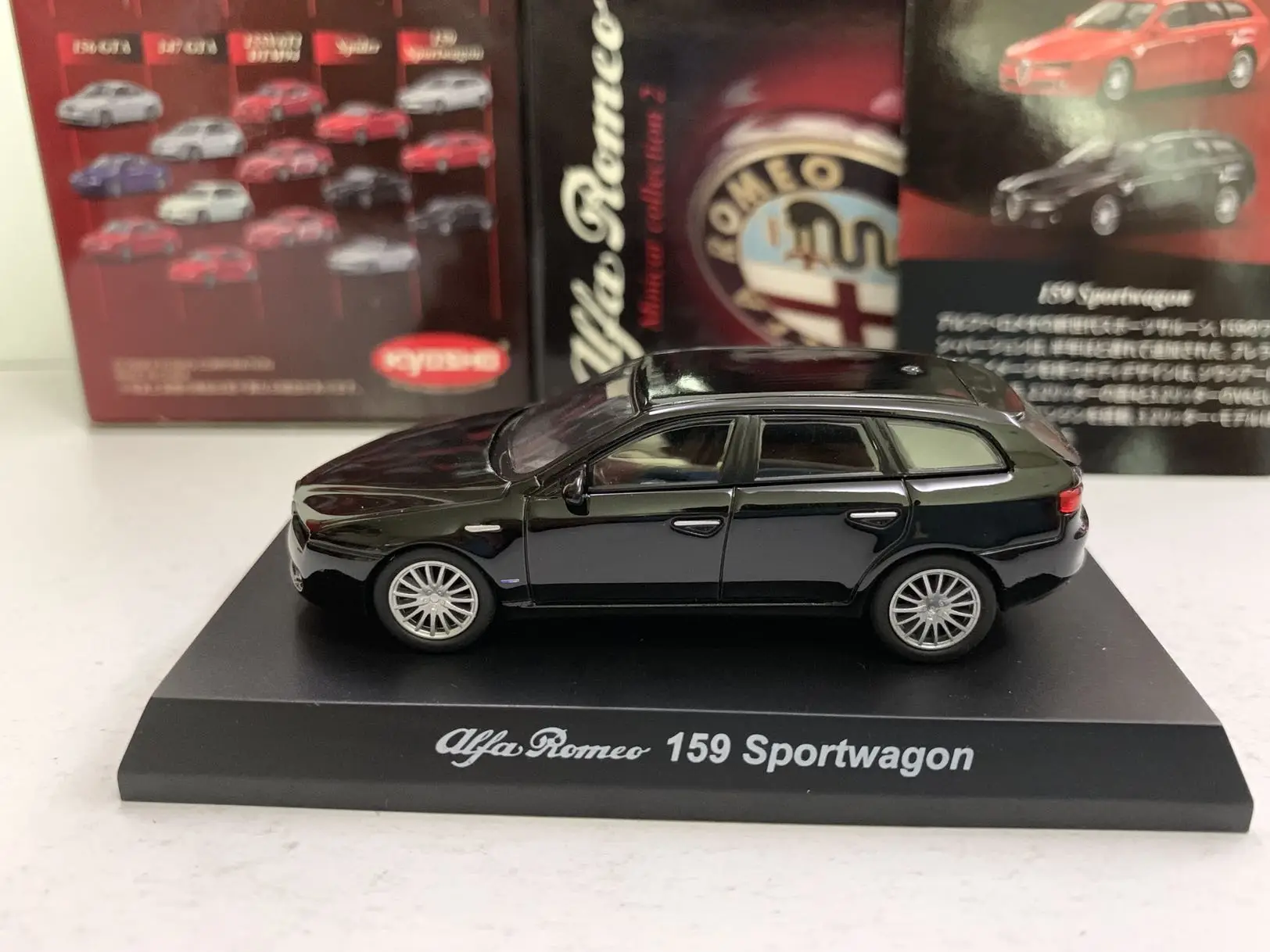 KYOSHO1:64 Alfa Romeo 159 SportWagon  Collect die casting alloy trolley model