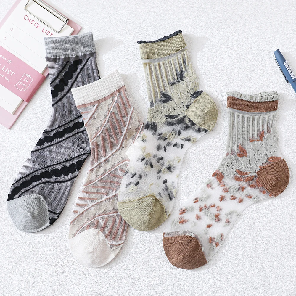 Salina Women's Socks Spring, Summer And Autumn Short Tube Nylon Retro Style Jacquard Fashion Casual Ladies Card Stockings