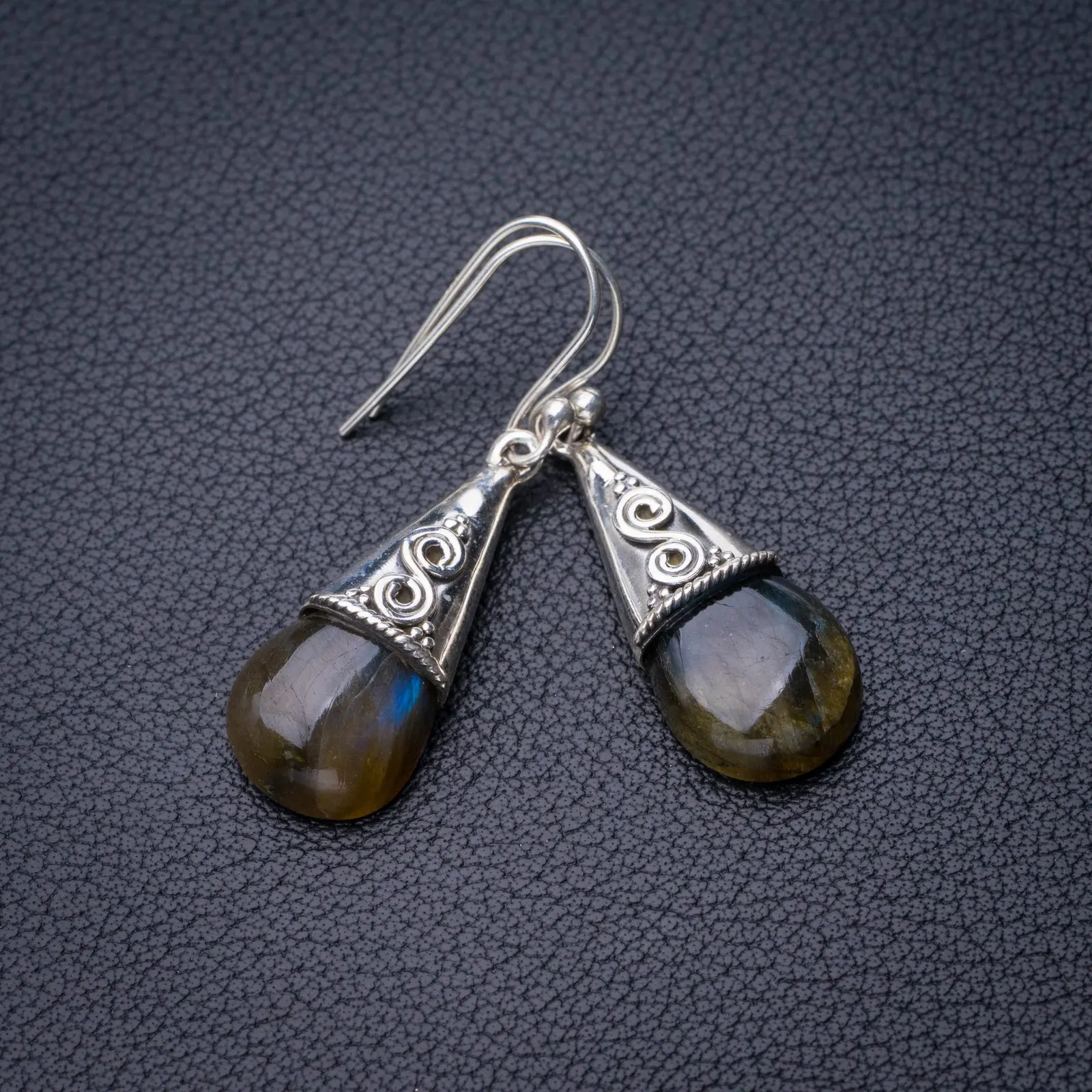 

StarGems Natural Blue Fire Labradorite Handmade 925 Sterling Silver Earrings 1.5" D7738