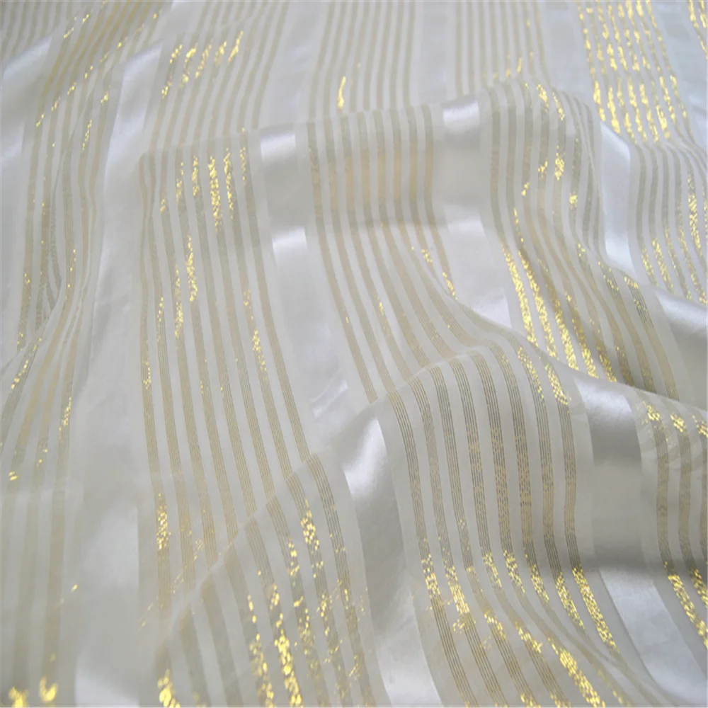 Comfortable Feeling Great Material Newest Hot Sale Golden Stripe Design Shiny Silk Metallic Lurex Fabric for Nice Women Dress